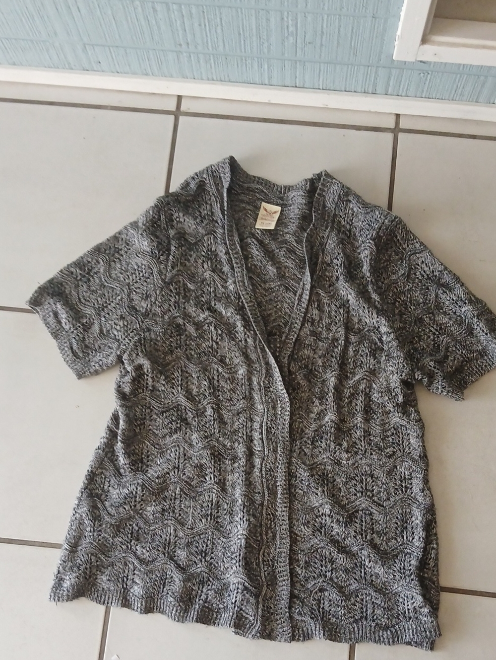 Faded Glory Gray Open-Front Short Sleeve Knit Cardigan